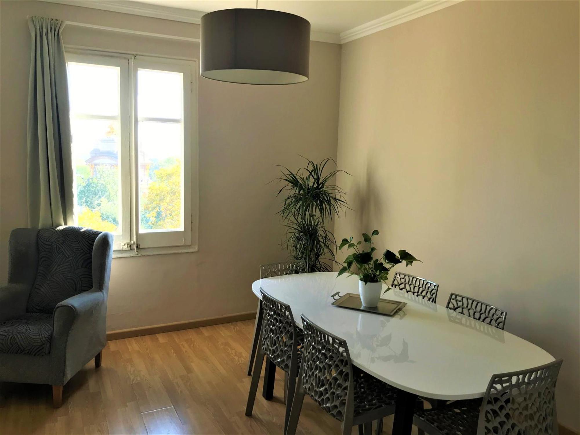 The Family Host - Lost Garden Ciutadella Park バルセロナ 部屋 写真